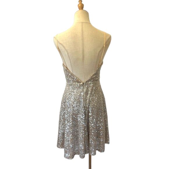 Stunning Sparkles Lulus Silver Sequin Backless Skater Dress Small Mini - Picture 4 of 11